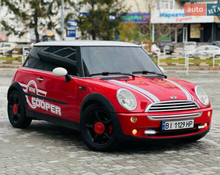 Червоний Міні Cooper, об'ємом двигуна 1.6 л та пробігом 245 тис. км за 4850 $, фото 4 на Automoto.ua