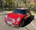 Красный Мини Купер, объемом двигателя 1.6 л и пробегом 197 тыс. км за 3700 $, фото 1 на Automoto.ua