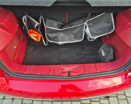 Красный Мини Купер, объемом двигателя 1.6 л и пробегом 167 тыс. км за 5600 $, фото 22 на Automoto.ua