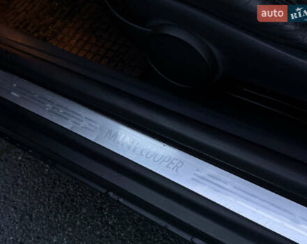 Червоний Міні Cooper, об'ємом двигуна 1.6 л та пробігом 156 тис. км за 6800 $, фото 17 на Automoto.ua