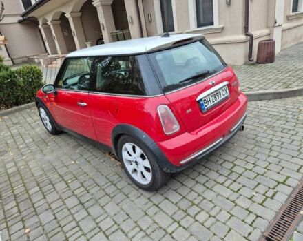Красный Мини Купер, объемом двигателя 1.6 л и пробегом 167 тыс. км за 5600 $, фото 5 на Automoto.ua