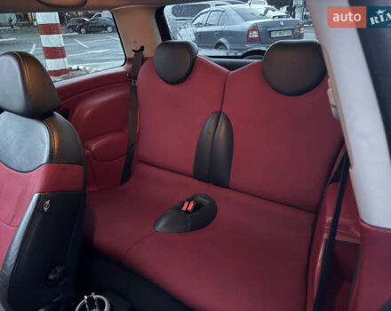 Червоний Міні Cooper, об'ємом двигуна 1.6 л та пробігом 156 тис. км за 6800 $, фото 27 на Automoto.ua