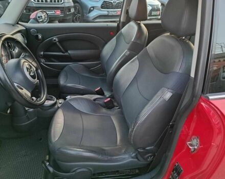 Красный Мини Купер, объемом двигателя 1.6 л и пробегом 244 тыс. км за 5590 $, фото 12 на Automoto.ua