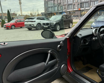 Червоний Міні Cooper, об'ємом двигуна 1.4 л та пробігом 321 тис. км за 5200 $, фото 13 на Automoto.ua