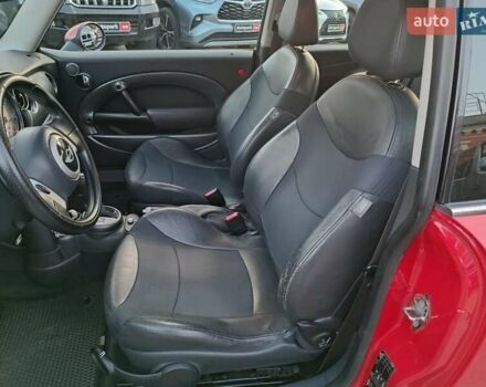 Красный Мини Купер, объемом двигателя 1.6 л и пробегом 244 тыс. км за 5590 $, фото 12 на Automoto.ua