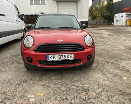 Червоний Міні Cooper, об'ємом двигуна 1.6 л та пробігом 133 тис. км за 5400 $, фото 3 на Automoto.ua