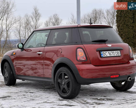 Червоний Міні Cooper, об'ємом двигуна 1.4 л та пробігом 195 тис. км за 5599 $, фото 1 на Automoto.ua