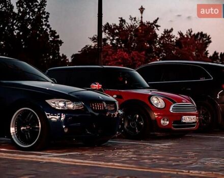 Красный Мини Купер, объемом двигателя 1.6 л и пробегом 260 тыс. км за 4999 $, фото 5 на Automoto.ua