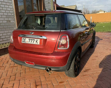 Красный Мини Купер, объемом двигателя 1.4 л и пробегом 126 тыс. км за 5700 $, фото 3 на Automoto.ua