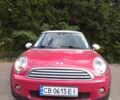 Червоний Міні Cooper, об'ємом двигуна 0 л та пробігом 165 тис. км за 6010 $, фото 1 на Automoto.ua