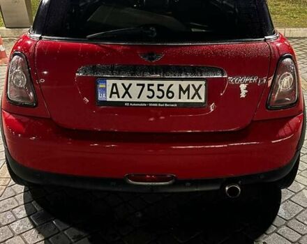 Красный Мини Купер, объемом двигателя 1.6 л и пробегом 260 тыс. км за 4999 $, фото 4 на Automoto.ua