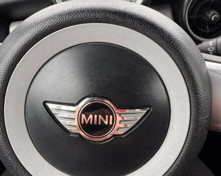 Червоний Міні Cooper, об'ємом двигуна 1.4 л та пробігом 195 тис. км за 5599 $, фото 77 на Automoto.ua