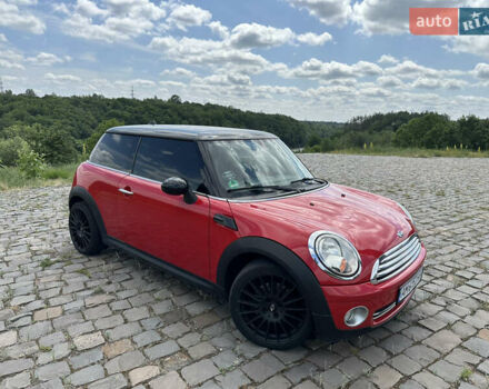 Мини Купер 2009 в Житомире на Automoto.ua Красный Мини Купер, объемом двигателя 1.4 л и пробегом 213 тыс. км за 5800 $, фото 4 на Automoto.ua