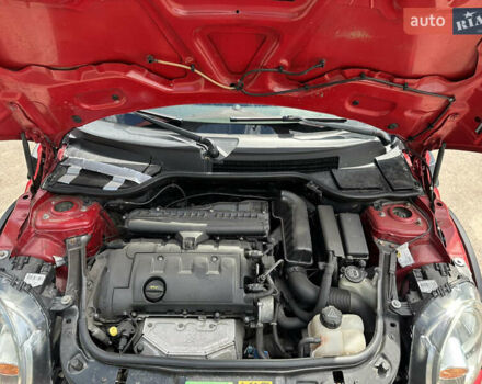 Мини Купер 2009 в Житомире на Automoto.ua Красный Мини Купер, объемом двигателя 1.4 л и пробегом 213 тыс. км за 5800 $, фото 12 на Automoto.ua