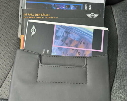 Мини Купер 2009 в Житомире на Automoto.ua Красный Мини Купер, объемом двигателя 1.4 л и пробегом 213 тыс. км за 5800 $, фото 22 на Automoto.ua