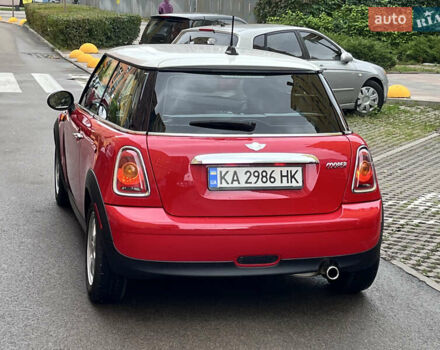 Червоний Міні Cooper, об'ємом двигуна 1.6 л та пробігом 213 тис. км за 6500 $, фото 9 на Automoto.ua