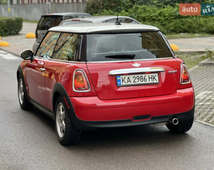 Червоний Міні Cooper, об'ємом двигуна 1.6 л та пробігом 213 тис. км за 6500 $, фото 2 на Automoto.ua