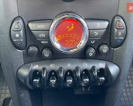 Мини Купер 2011 в Киеве на Automoto.ua Красный Мини Купер, объемом двигателя 1.6 л и пробегом 107 тыс. км за 7690 $, фото 15 на Automoto.ua