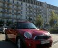 Червоний Міні Cooper, об'ємом двигуна 1.6 л та пробігом 104 тис. км за 6700 $, фото 5 на Automoto.ua