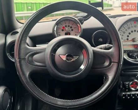 Червоний Міні Cooper, об'ємом двигуна 1.6 л та пробігом 107 тис. км за 7990 $, фото 13 на Automoto.ua