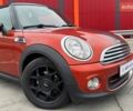 Червоний Міні Cooper, об'ємом двигуна 1.6 л та пробігом 107 тис. км за 7990 $, фото 1 на Automoto.ua