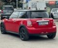 Красный Мини Купер, объемом двигателя 1.6 л и пробегом 125 тыс. км за 6999 $, фото 6 на Automoto.ua