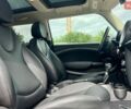 Червоний Міні Cooper, об'ємом двигуна 1.6 л та пробігом 65 тис. км за 9500 $, фото 17 на Automoto.ua