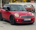 Червоний Міні Cooper, об'ємом двигуна 1.6 л та пробігом 220 тис. км за 6900 $, фото 3 на Automoto.ua