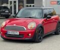 Красный Мини Купер, объемом двигателя 1.6 л и пробегом 125 тыс. км за 6999 $, фото 1 на Automoto.ua
