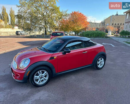 Мини Купер 2012 в Киеве на Automoto.ua Красный Мини Купер, объемом двигателя 1.6 л и пробегом 140 тыс. км за 6999 $, фото 2 на Automoto.ua