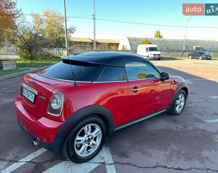 Мини Купер 2012 в Киеве на Automoto.ua Красный Мини Купер, объемом двигателя 1.6 л и пробегом 140 тыс. км за 6999 $, фото 9 на Automoto.ua