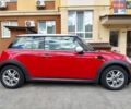 Червоний Міні Cooper, об'ємом двигуна 1.6 л та пробігом 167 тис. км за 6870 $, фото 1 на Automoto.ua