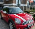 Червоний Міні Cooper, об'ємом двигуна 1.6 л та пробігом 110 тис. км за 9500 $, фото 1 на Automoto.ua