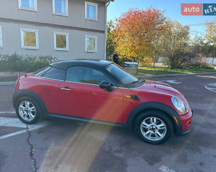 Мини Купер 2012 в Киеве на Automoto.ua Красный Мини Купер, объемом двигателя 1.6 л и пробегом 140 тыс. км за 6999 $, фото 11 на Automoto.ua