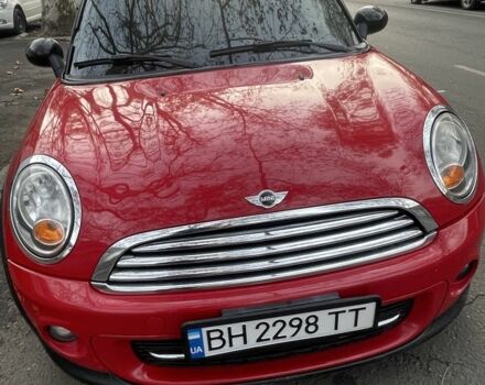 Красный Мини Купер, объемом двигателя 1.6 л и пробегом 124 тыс. км за 7500 $, фото 1 на Automoto.ua