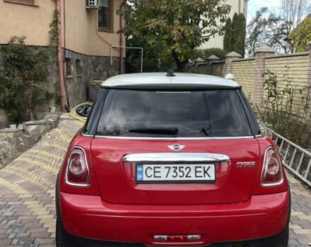 Мини Купер 2013 в Черновцах на Automoto.ua Красный Мини Купер, объемом двигателя 1.6 л и пробегом 137 тыс. км за 11500 $, фото 2 на Automoto.ua