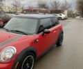 Красный Мини Купер, объемом двигателя 1.6 л и пробегом 133 тыс. км за 8000 $, фото 2 на Automoto.ua