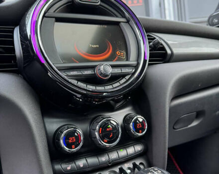 Червоний Міні Cooper, об'ємом двигуна 1.5 л та пробігом 115 тис. км за 11800 $, фото 26 на Automoto.ua