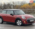 Червоний Міні Cooper, об'ємом двигуна 1.5 л та пробігом 168 тис. км за 9500 $, фото 2 на Automoto.ua
