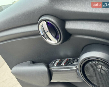 Червоний Міні Cooper, об'ємом двигуна 1.5 л та пробігом 115 тис. км за 11800 $, фото 27 на Automoto.ua