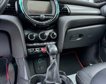 Червоний Міні Cooper, об'ємом двигуна 1.5 л та пробігом 115 тис. км за 11800 $, фото 25 на Automoto.ua