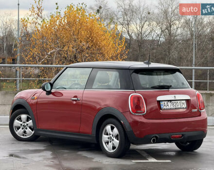 Червоний Міні Cooper, об'ємом двигуна 1.5 л та пробігом 168 тис. км за 9500 $, фото 6 на Automoto.ua