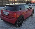 Червоний Міні Cooper, об'ємом двигуна 1.5 л та пробігом 200 тис. км за 11200 $, фото 5 на Automoto.ua