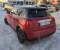 Червоний Міні Cooper, об'ємом двигуна 1.5 л та пробігом 200 тис. км за 11200 $, фото 2 на Automoto.ua