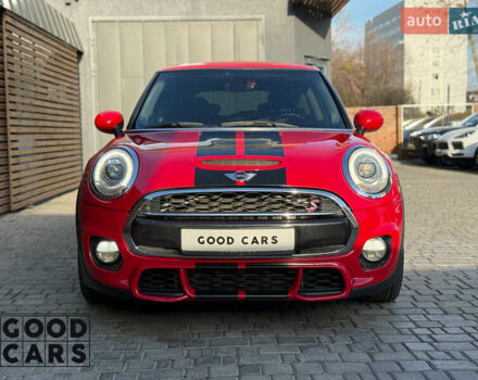 Червоний Міні Cooper, об'ємом двигуна 2 л та пробігом 202 тис. км за 12000 $, фото 1 на Automoto.ua