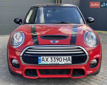 Червоний Міні Cooper, об'ємом двигуна 2 л та пробігом 98 тис. км за 13500 $, фото 5 на Automoto.ua