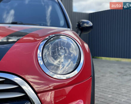 Червоний Міні Cooper, об'ємом двигуна 2 л та пробігом 98 тис. км за 13500 $, фото 7 на Automoto.ua