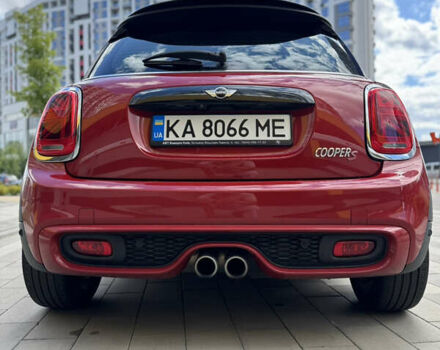 Червоний Міні Cooper, об'ємом двигуна 2 л та пробігом 98 тис. км за 16999 $, фото 9 на Automoto.ua