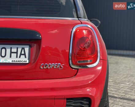 Червоний Міні Cooper, об'ємом двигуна 2 л та пробігом 98 тис. км за 13500 $, фото 13 на Automoto.ua