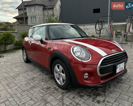 Червоний Міні Cooper, об'ємом двигуна 1.5 л та пробігом 92 тис. км за 9150 $, фото 1 на Automoto.ua